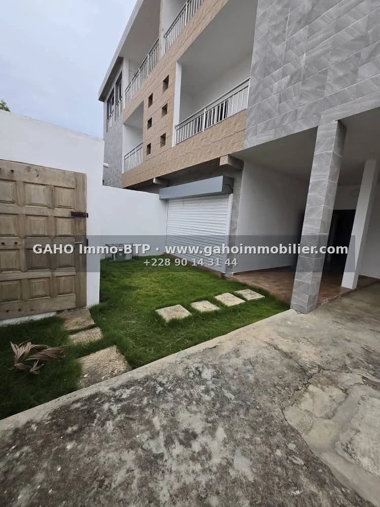 5 bedroom duplex villa