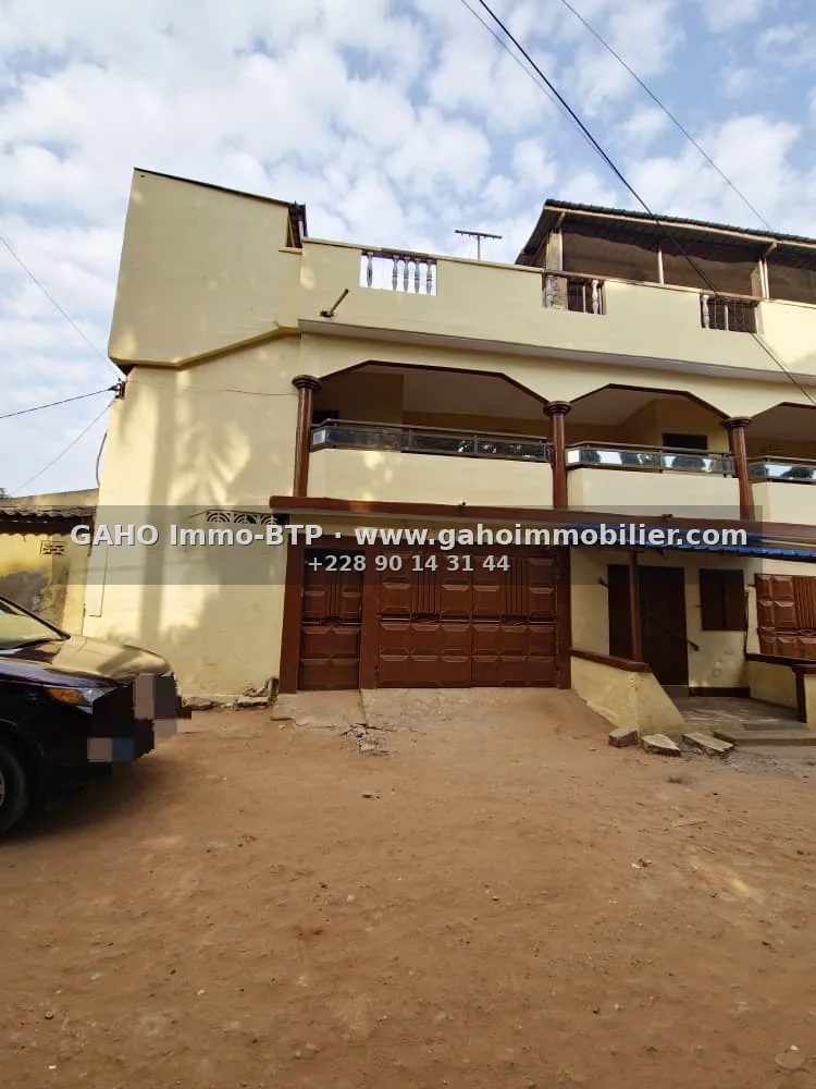 URGENT SALE: ONE FLOOR RENTAL HOUSE IN AGOE KOFFI PANOU, 50m from TAR